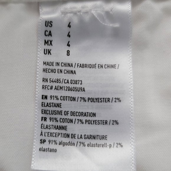 American Eagle Outfitters Midi Low Rise Super Stretch Denim Jean Shorts - Picture 15 of 16